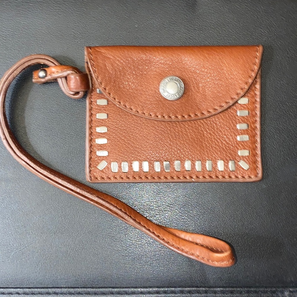 NWOT Lucky Brand Leather Card Holder
